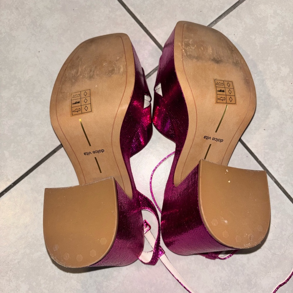 Dolce Vita Metallic Fuchsia Crisscross Slingback Heels - Picture 3 of 7